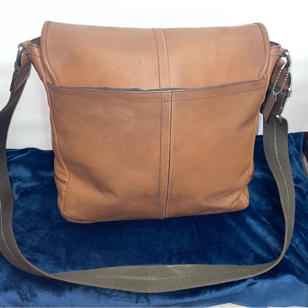 Coach ‘Lexington’ Leather Map Bag - Picture 3 of 15